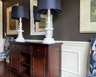 Hunt board is 5‘ x 20“ deep by 3 feet tall