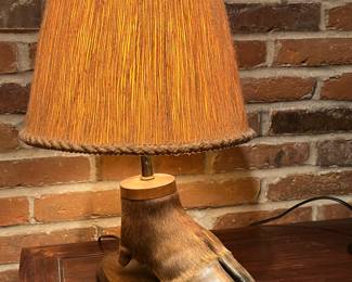 COOL VINTAGE HOOF LAMP