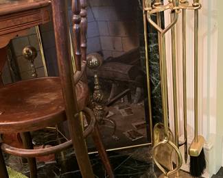 FIREPLACE ACCESSORIES