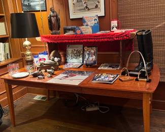 LARGE EXECUTIVE TABLE WITH BUTTERFLIED JOINTS AND A GREAT COLLECTION OF VINTAGE HOCKEY MEMORABILIA AND OTHER ASSORTED TREASURES
