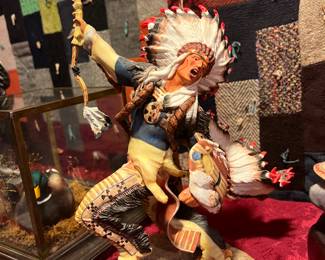 SCULPTURE DEPICTING AMERICAN INDIAN