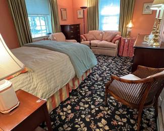 Lovely floral 12 x 15' bound carpet for sale