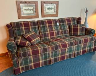 COMFY PLAID SOFA