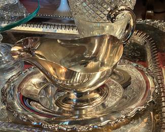 Gravy boat with underplate
