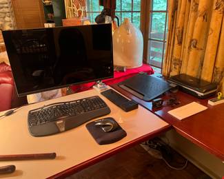 Computer monitor keyboard and accessories