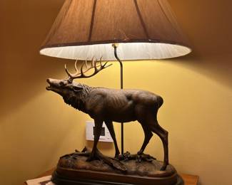 Handsome Elk Lamp