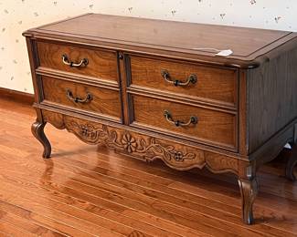 CEDAR CHEST