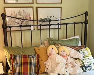PILLOWS AND DOLLS