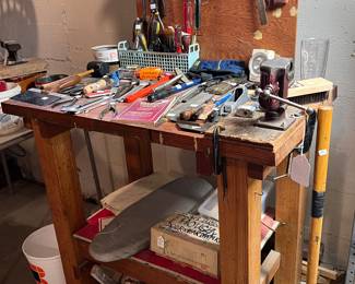 TOOL BENCH AND TOOLS