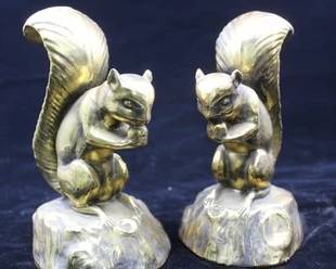 SQUIRREL BOOKENDS - LOT OF 2 - GOLD ACCENT