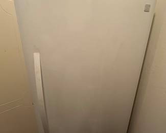 Kenmore Upright freezer