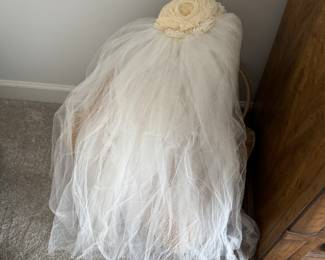 Vintage Size 2 Silk Wedding Gown. Photo 4 of 4.