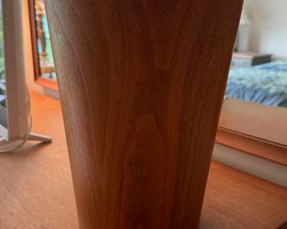 Vintage Gladmark Sun Valley CA Waste Paper Basket. Photo 1 of 2.