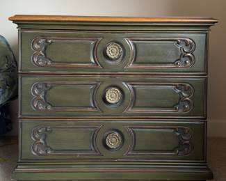 Heritage Grand Tour Small Chest of Drawers. Photo 1 of 3.