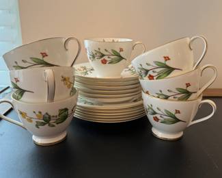 MINTON Meadow Bone China. Set Includes: 6 Bread & Butters, 6 Saucers & Set of 7 Cups, Tea Pot, Cream & Sugar, 2 Serving Trays. Photo 2 of 4.
