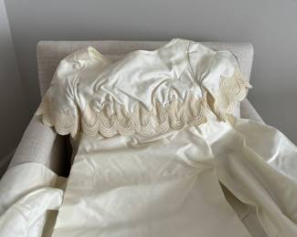 Vintage Size 2 Silk Wedding Gown. Photo 2 of 4.