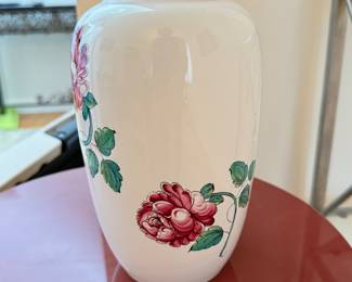 Tiffany Strasbourg Flowers Vase. Photo 1 of 2.