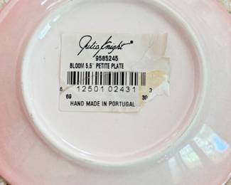 Judith Knight Bloom 5.5 Petite Plate. Photo 2 of 2.