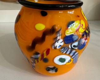 Arthur Allison Signed & Numbered Orange Vase. Photo 1 of 2.