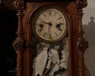 Antique Mantle Clock.