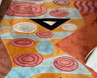 Graphic Area Rug. Measures 8' x 10'. Photo 1 of 2.