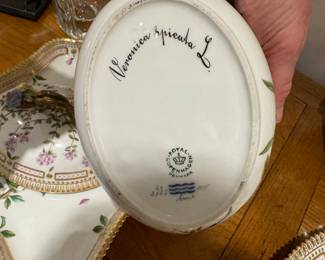 Royal Copenhagen Flora Danica Veronica Spicata Small Oval Dish With Lid. Photo 2 of 2.