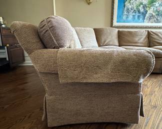 Kravat Sectional Sofa. Photo 3 of 3.