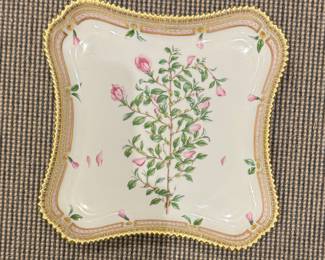 Royal Copenhagen Flora Danica "Ononio Spinosa Mull" Platter. Photo 1 of 2.