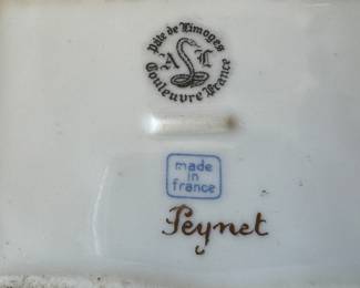 Porcelain Lidded Box. Photo 2 of 2.