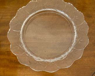 Set of 12 Lalique Crystal Marguerites Salad Plates.