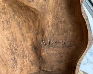 Madonna & Child. Signed. Photo 2 of 2.