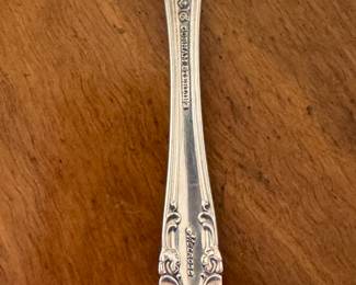 Gorham Sterling Silver - Melrose Pattern (284 Pieces). Photo 2 of 2.