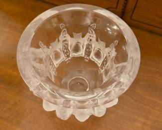 Lalique Dampierre Vase. Measures 4.25" H. Photo 2 of 2.