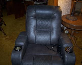 GRAY LIFT CHAIR
