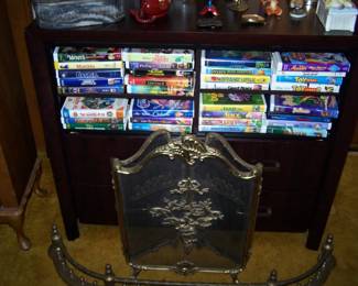 VIDEO TAPES, FIREPLACE FENDER & SCREEN