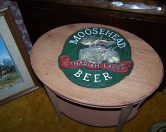 MOOSEHEAD BEER SIGN & ANOTHER SMALL TABLE