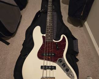 Fender Squier Jazz Basd
