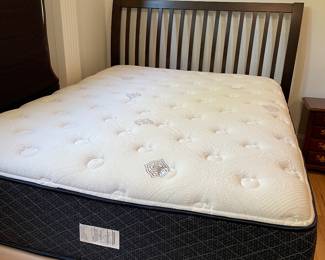 Queen frame with mattress and box spring 