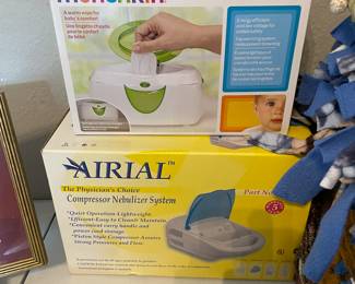 Nebulizer and wipes warmer 