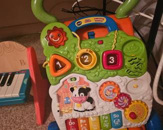 VTech Sit-to-Stand Learning Walker