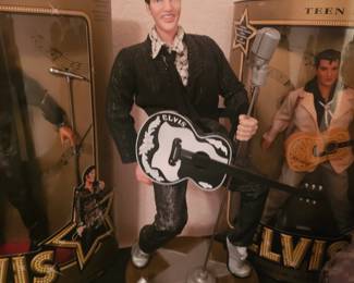 Elvis Presley Santas Best Musical Animation Figure Dancing All Shook Up Town