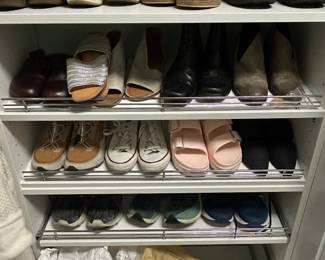 Ladies size 6-6.5, 7