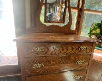 Dresser with mirror 