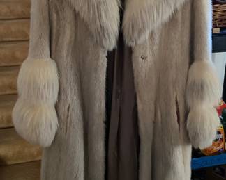 Vintage Sno Mink Fur Coat