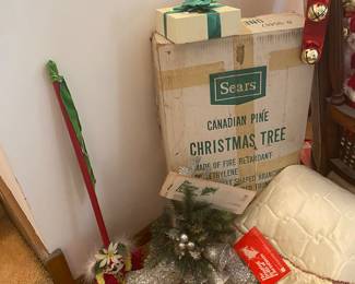 Vintage 4 Foot Sears Canadian Pine Christmas Tree/Box, Glitter Silver Bells!!