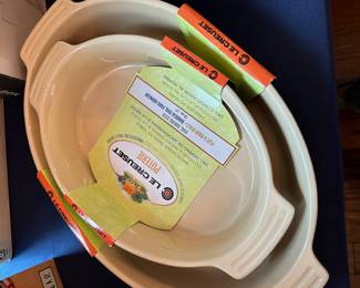 Lots of Le Creuset sets 