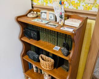 BOOK SHELF