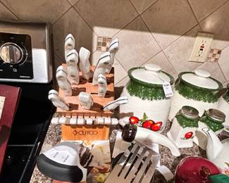 This same Cutco Set online is over $1500 but not here!