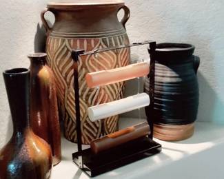 NICE SELECTION OF CERAMIC POTS