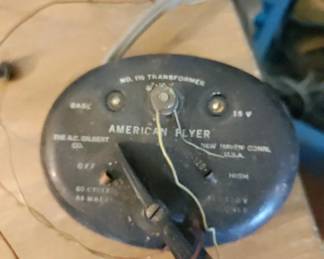 TRANSFORMER & TRACKS FOR SILVER BULLET TRAINS